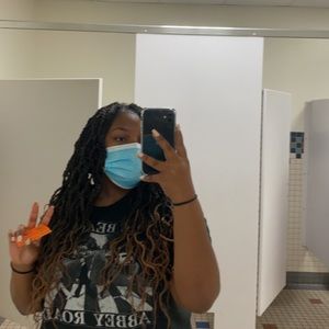 Meet your Posher, Jurnee